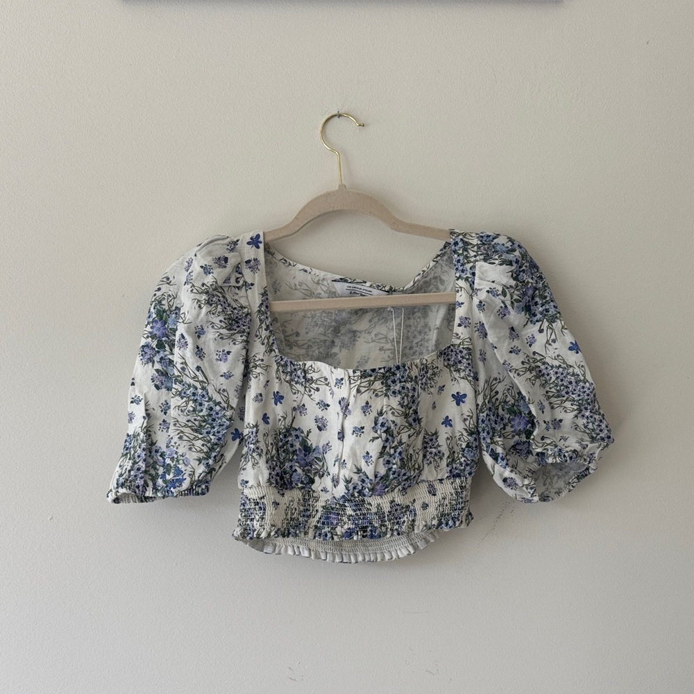 & Other Stories Blue and White Floral Crop Top